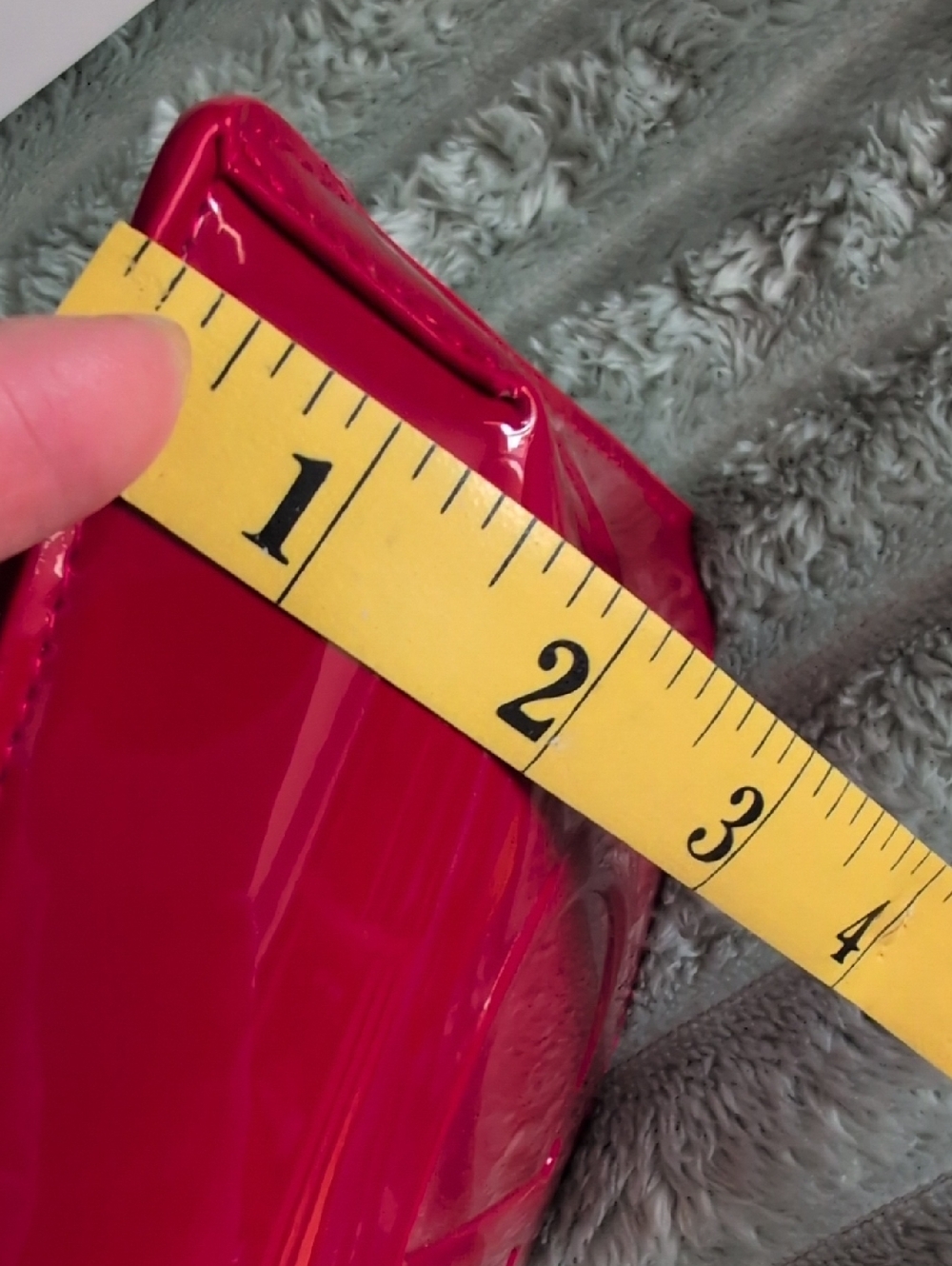 NIB Dior Glossy Red Patent Faux Leather CD Pouch - Picture 6 of 7